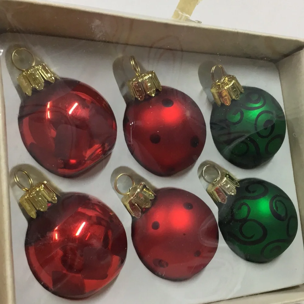 FINAL MARKDOWN Kirkland’s Home 6-pc Ornament-Shaped Placeholder Set